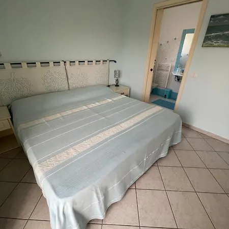 Guest house Le Farfalle Palau
