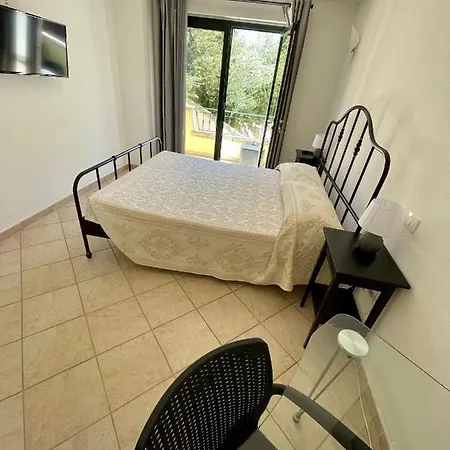 Guest house Le Farfalle Palau