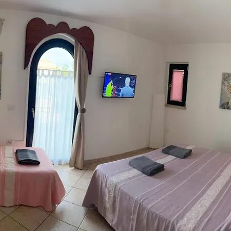 Guest house Le Farfalle Palau