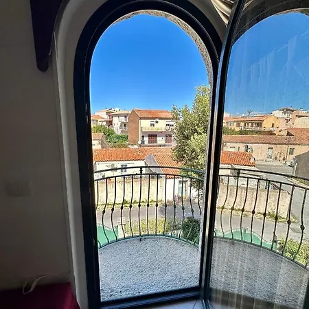 Πανσιόν Le Farfalle Palau