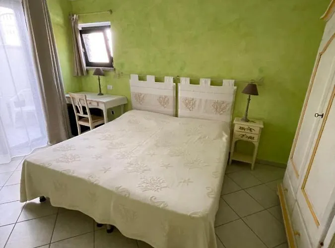 Le Farfalle Konukevi Palau