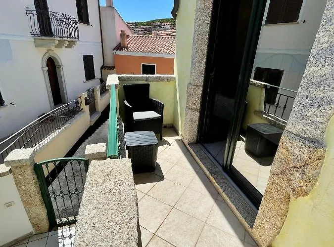 Konukevi Le Farfalle Palau